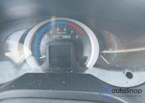 2011 Honda Insight Ex from USA, damaged, VIN JHMZE2H78BS012487